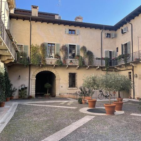 Apartament Antiche Colonne Werona Zewnętrze zdjęcie