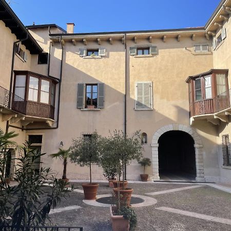 Apartament Antiche Colonne Werona Zewnętrze zdjęcie