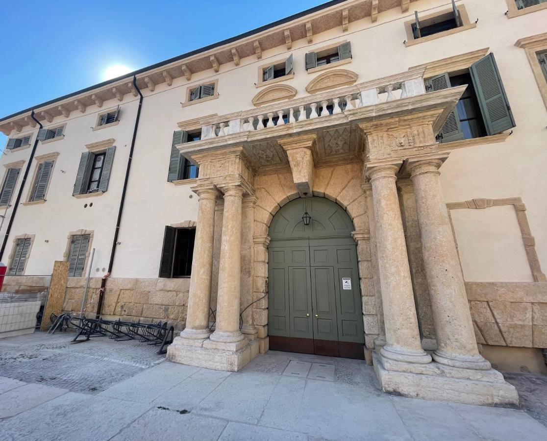 Apartament Antiche Colonne Werona Zewnętrze zdjęcie