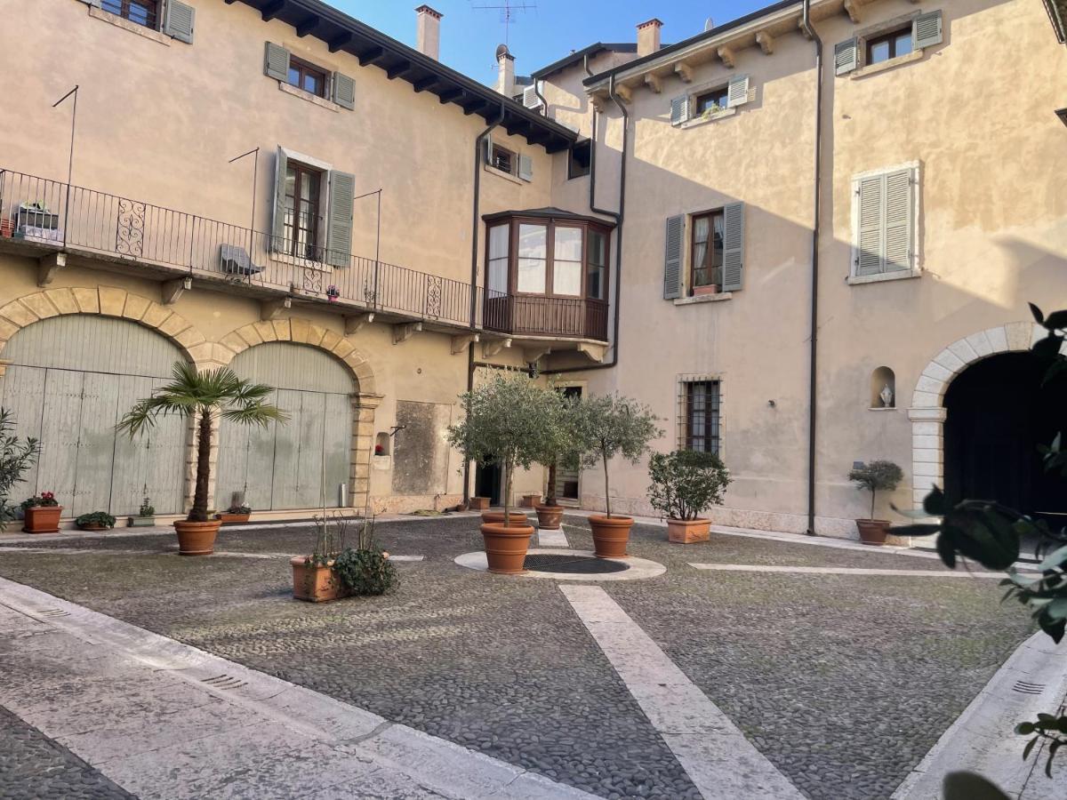 Apartament Antiche Colonne Werona Zewnętrze zdjęcie